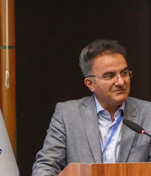 سخنرانی معاون فرهنگی و دانشجویی دانشگاه در حضور وزیر بهداشت