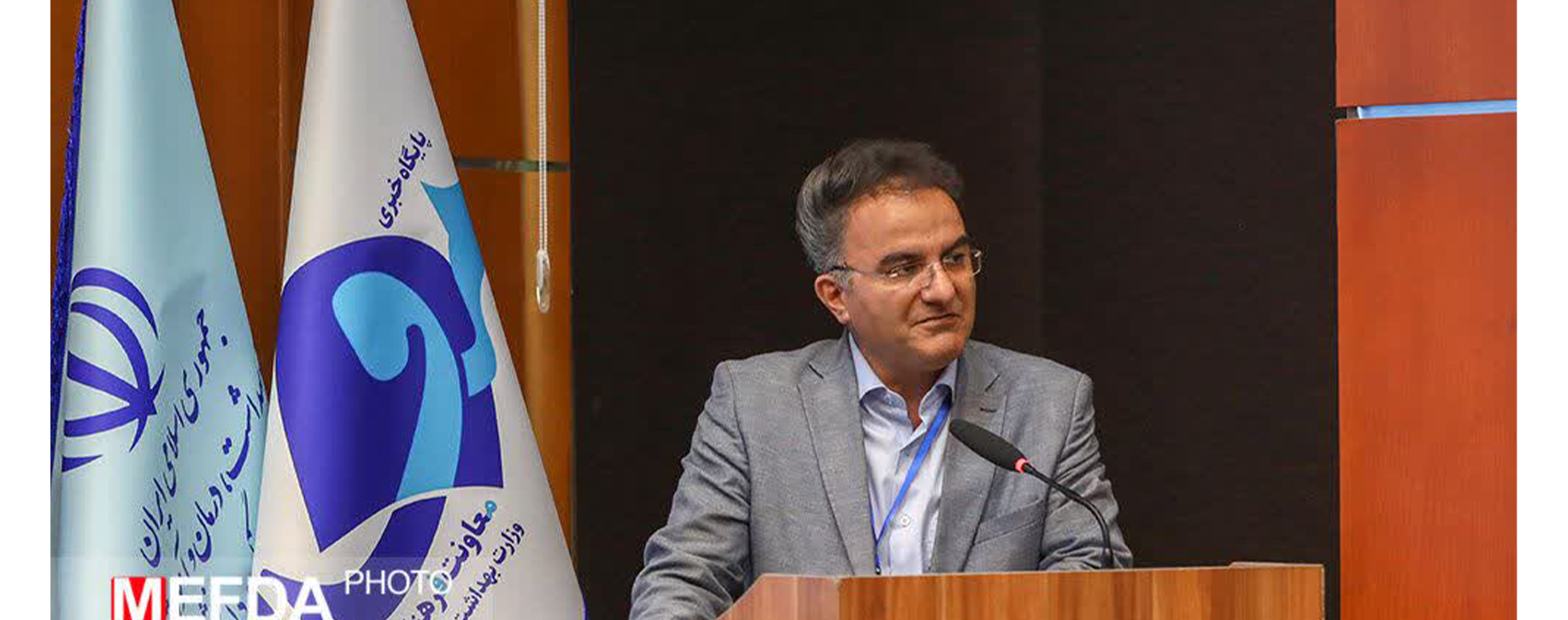 سخنرانی معاون فرهنگی و دانشجویی دانشگاه در حضور وزیر بهداشت