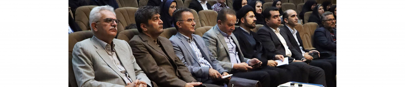 تجلیل از نفرات برتر جشنواره قرآن و عترت